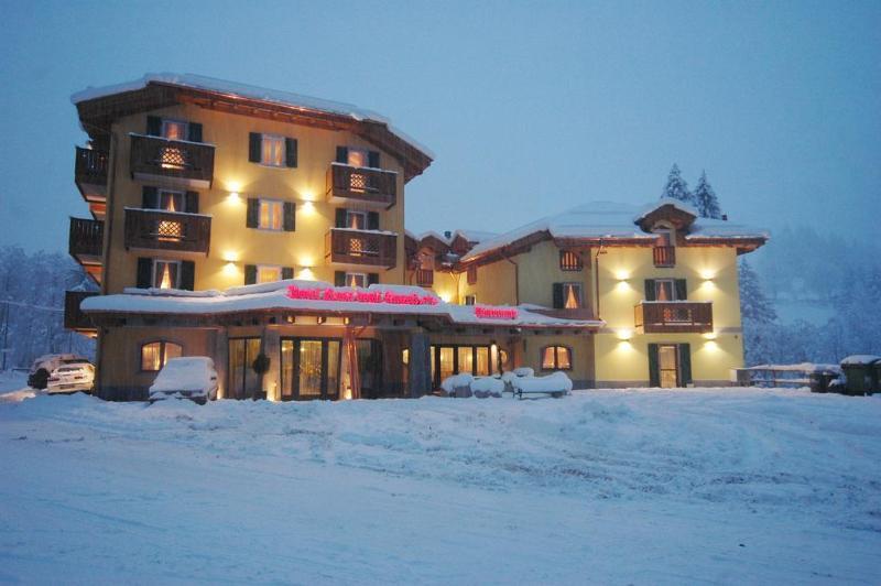 Hotel Rosa Degli Angeli Peio Fonti Exterior foto